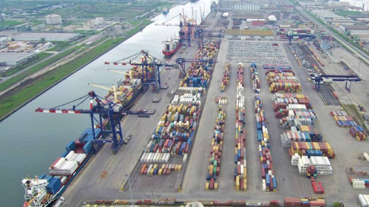 Porti, la stretta di Bruxelles preoccupa lo scalo ravennate