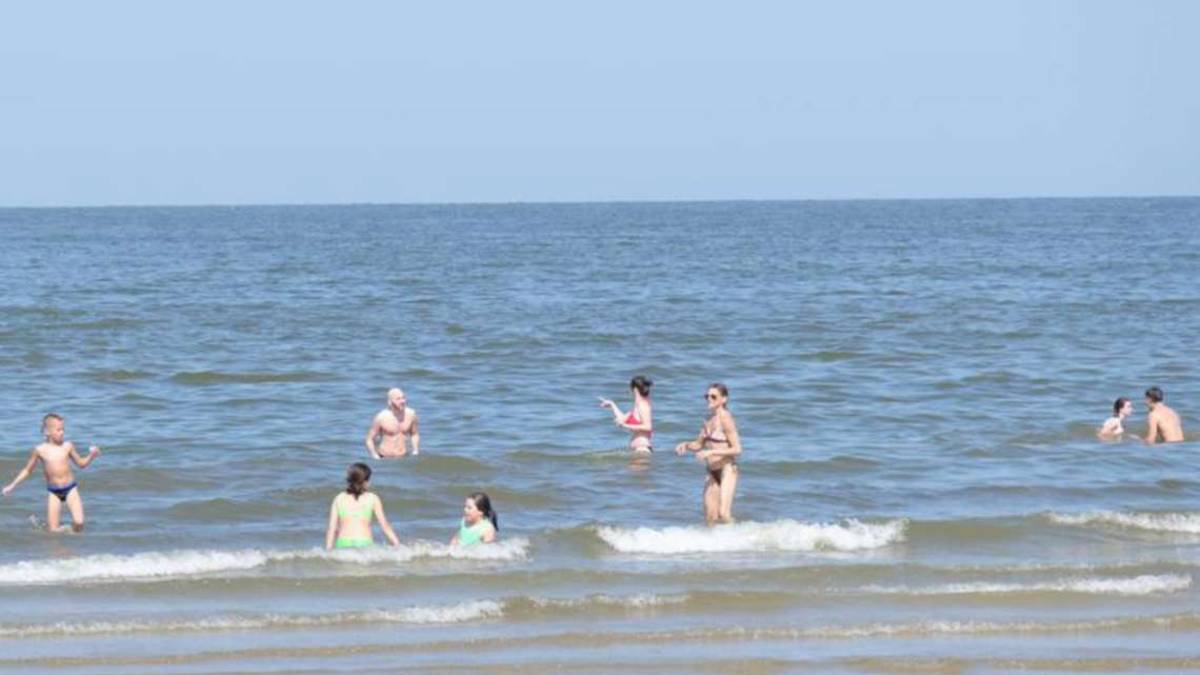 Al mare in Romagna senza limiti: tutta la riviera torna balneabile