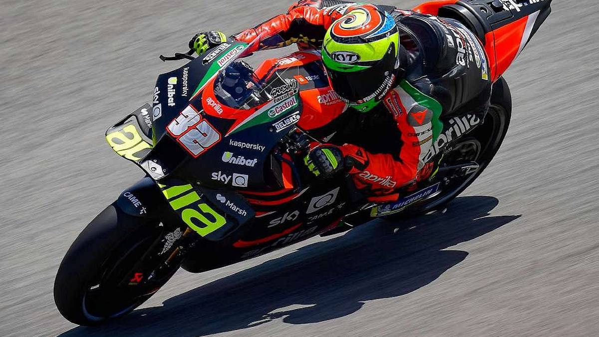 MotoGp, Bagnaia davanti a tutti, Bastianini e Savadori lontani
