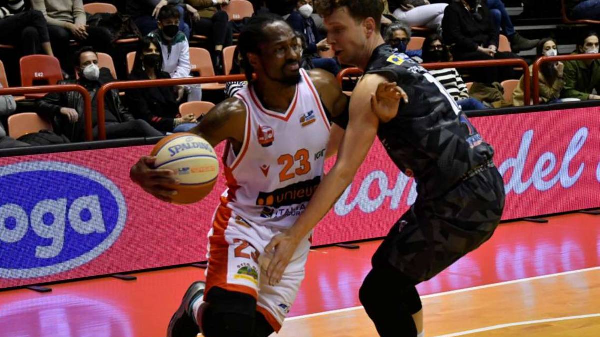 Basket A2: l'Unieuro punta tutto su Lucas, l'uomo della svolta