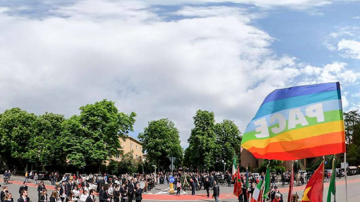 Imola, un 25 aprile di solidarietà. Vicini all'Ucraina