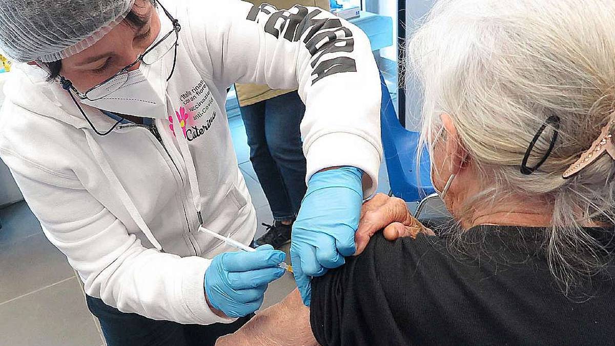 Festa della mamma in casa di riposo, da un anno senza carezze