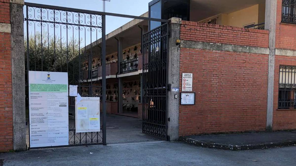 Morciano: al cimitero rubata la foto del marito morto