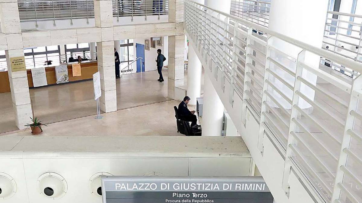 Santarcangelo, ragazza accusa imprenditore cesenate di stupro