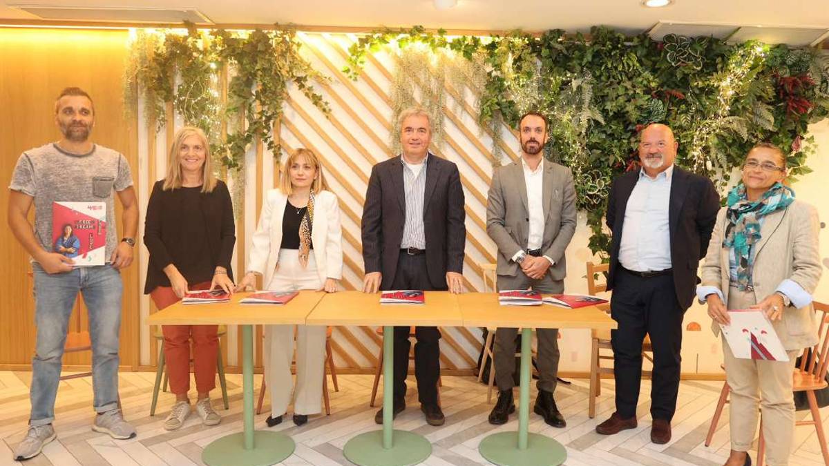 Cesena, Mondardini presenta la squadra con cui guiderà la Cils