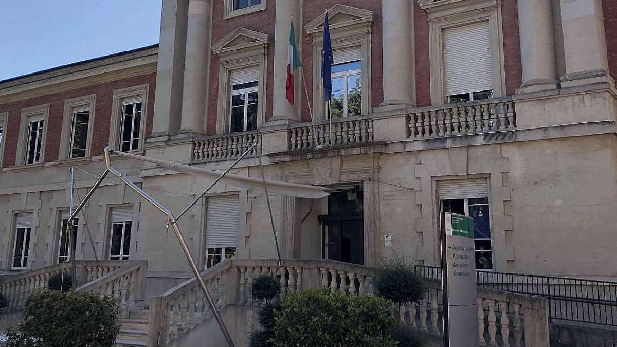 Montecatone fa festa grande con i campioni e il mago