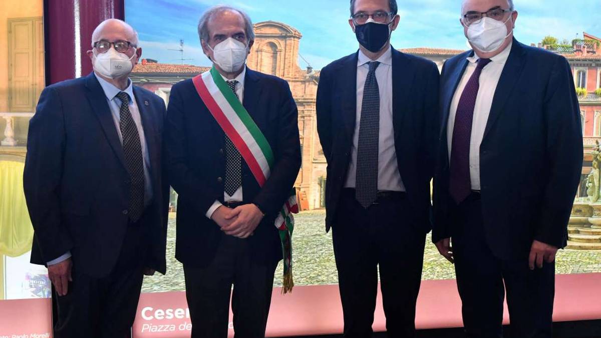 Forlì, al Ridolfi il Polo aeronautico e spaziale - Gallery