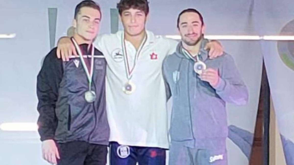Ginnastica artistica, Vannucchi tricolore davanti a Grasso