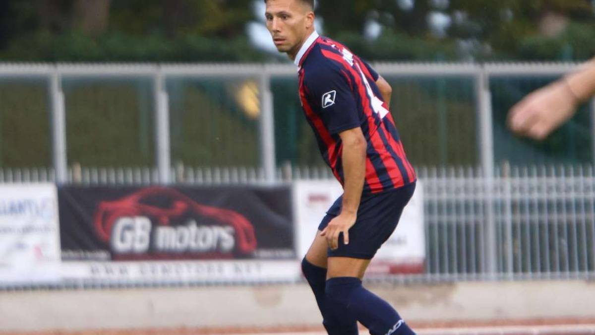 Calcio C, Zagnoni striglia l'Imolese: «Contro l'Olbia non dovevamo perdere»
