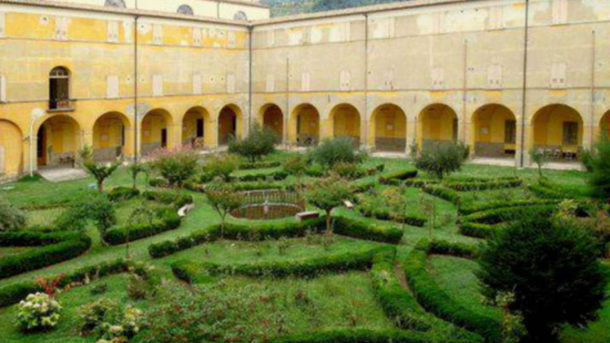 Brisighella, le suore querelano il sindaco e il vescovo fa da testimone