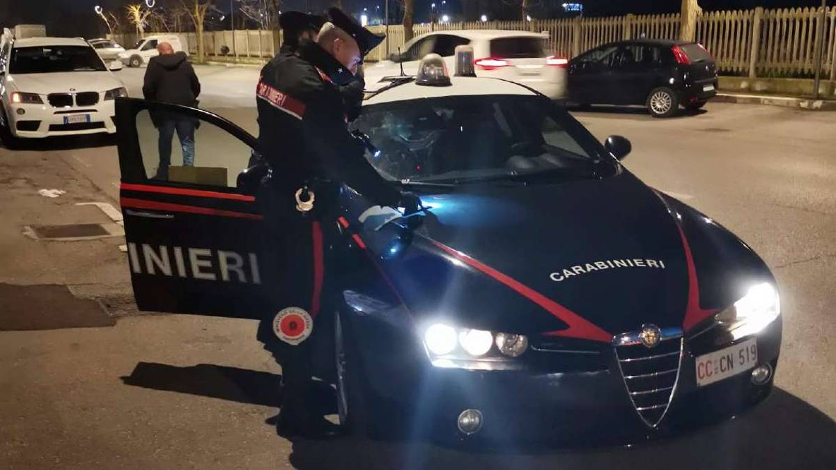 Cesenatico: l'inquilino ha la cocaina, il padrone di casa la cannabis