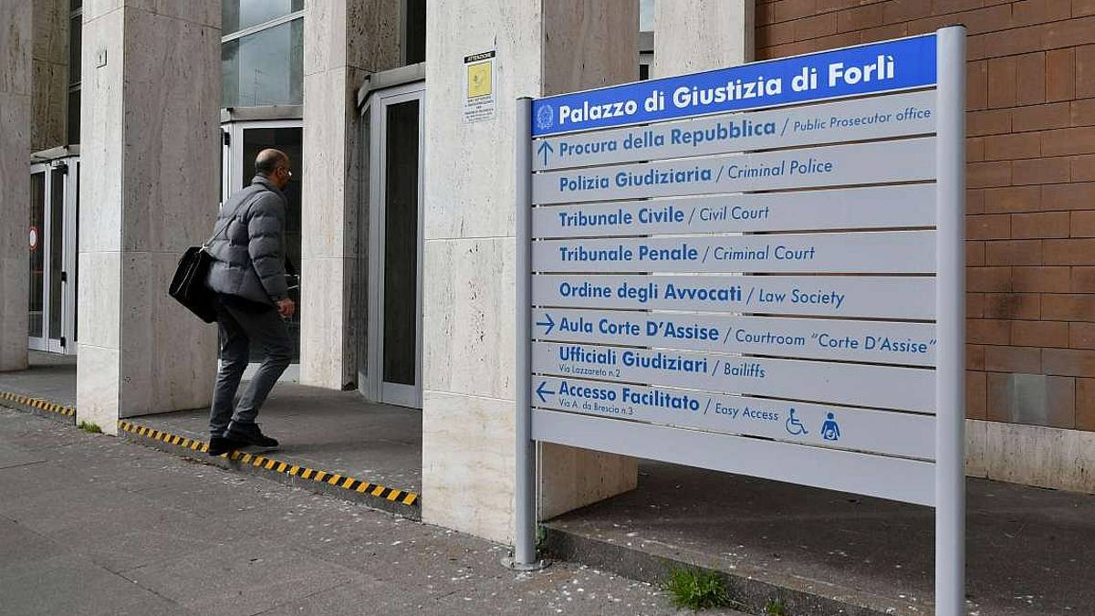 Forlì, donna trovata morta: accusato il marito