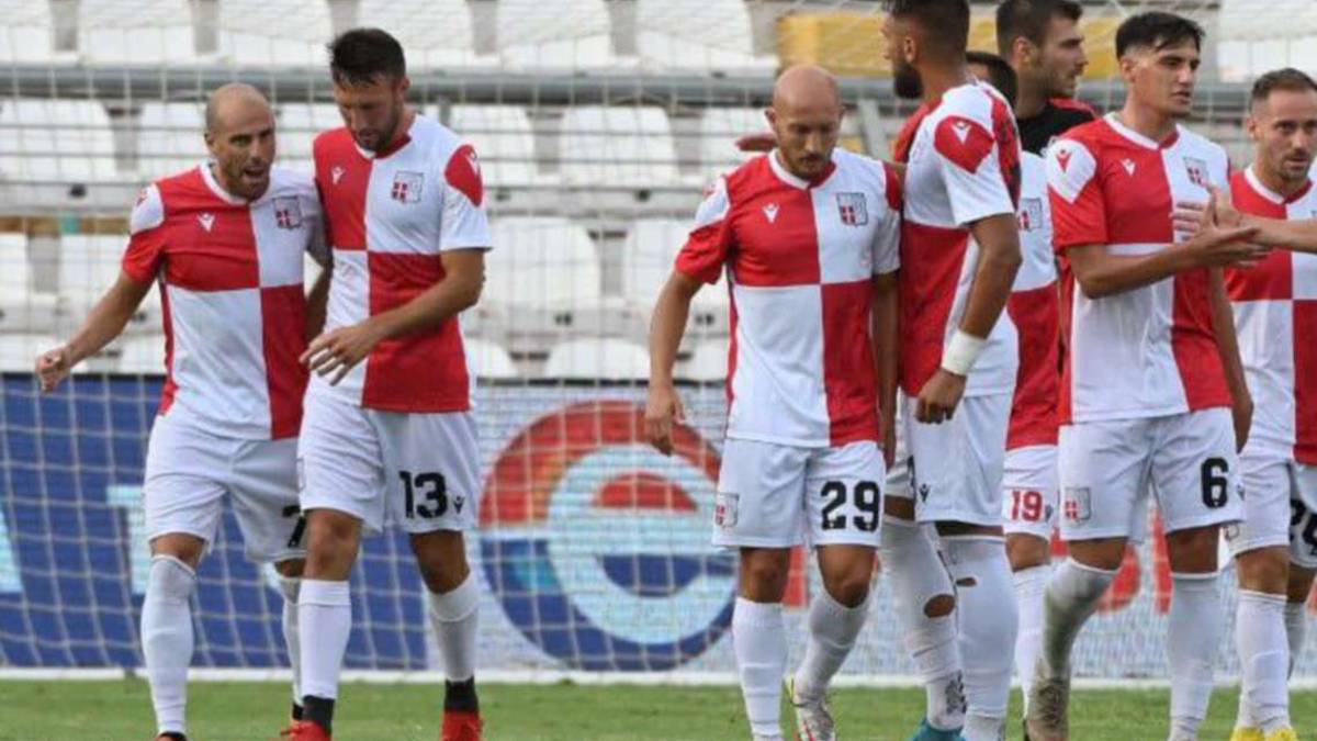 Calcio C, l'ex Regini carica il Rimini: Sotto con il Cesena