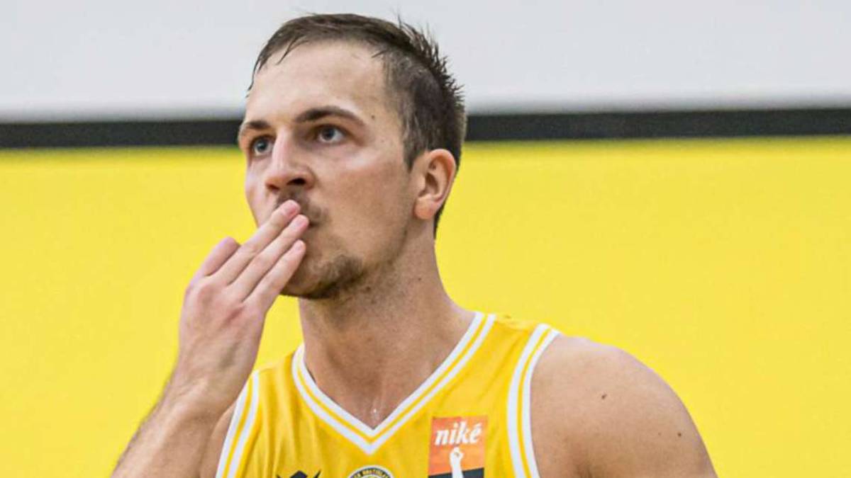 Basket B, Andrea Costa sul lituano Jonas Zakas