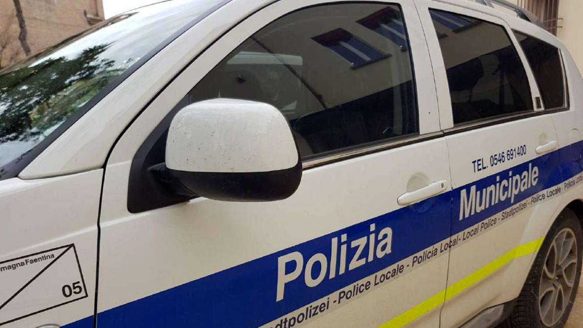 Faenza: investono pedone e scappano. Presi grazie a due centauri