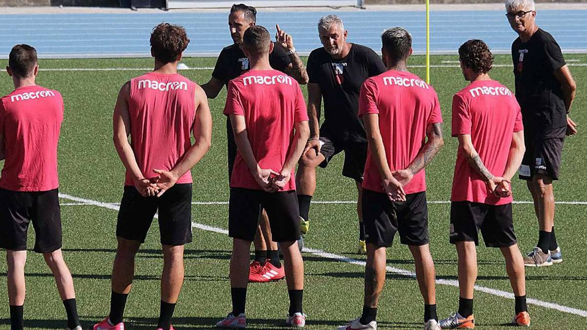 Calcio D, Rimini in isolamento per 14 giorni: andrà in ritiro?