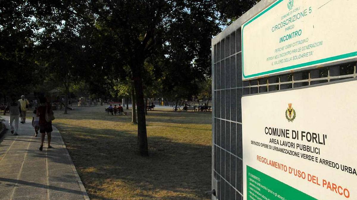 Forlì allarme baby gang al parco Incontro