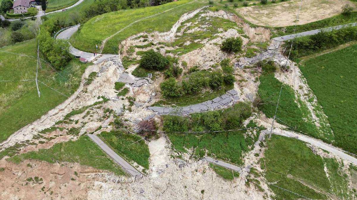 Modigliana. Strade franate, ripresa bloccata. Viadotto sulla Sp20 VIDEO