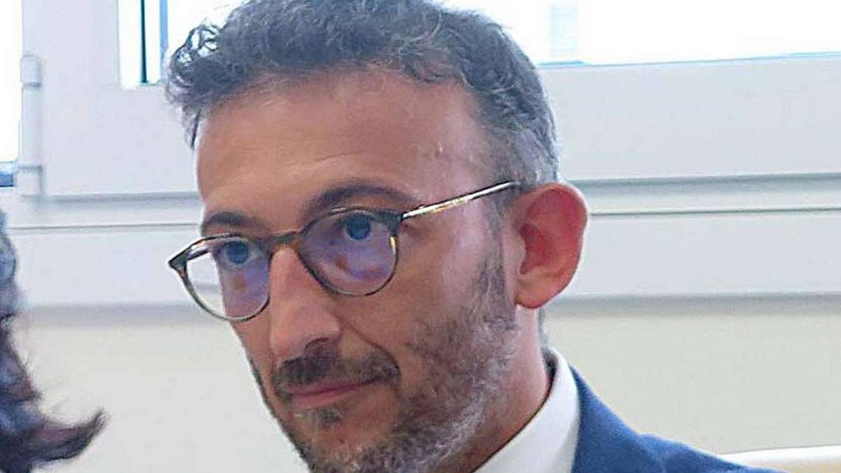 Operatori sanitari non vaccinati: stipendi sospesi in vista per 100
