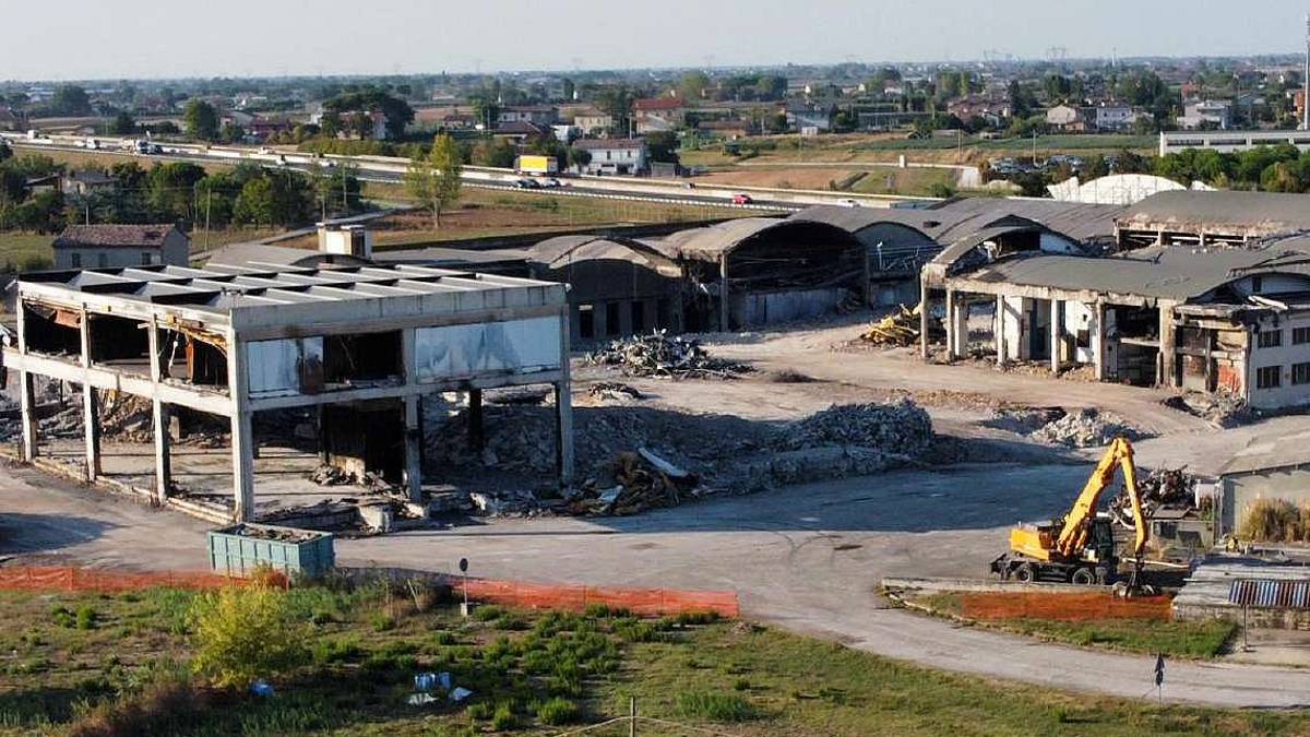 Gatteo, lavori per l'arrivo di nuova azienda alla ex Arena