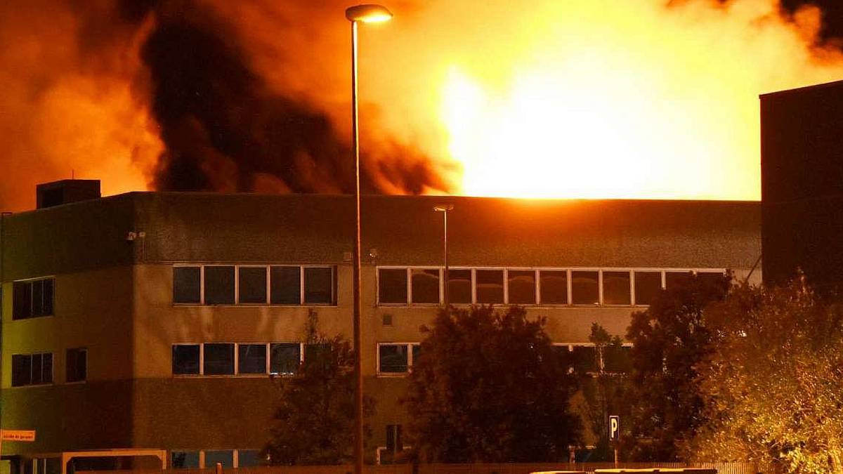 Incendio, casa offerta alla famiglia salvata