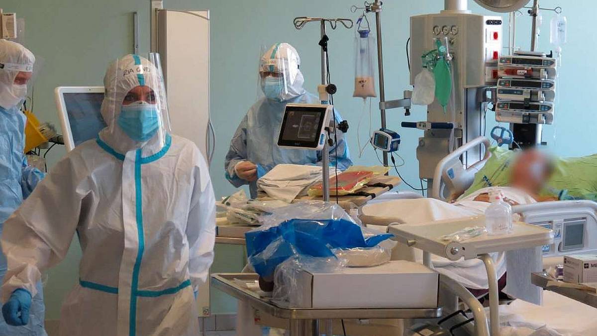 Il primario di Pediatria: Il vaccino tutela donne incinte e neonati