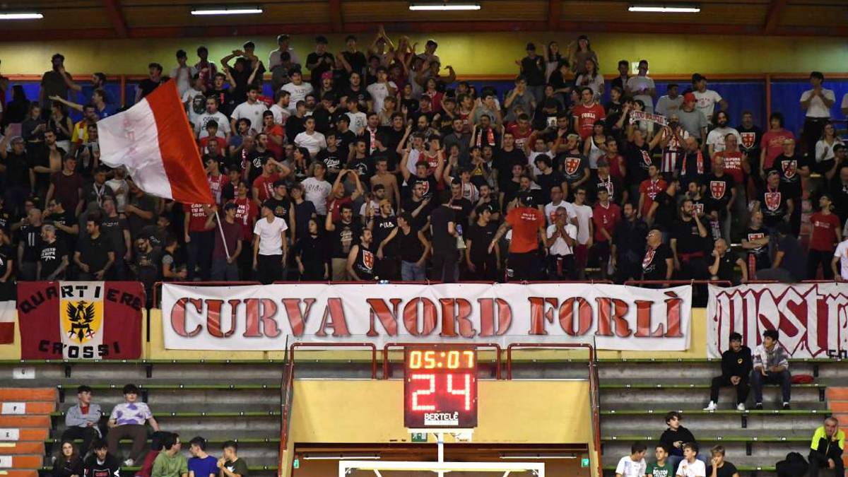 Basket A2, ostacolo Pillastrini sulla strada dell'Unieuro