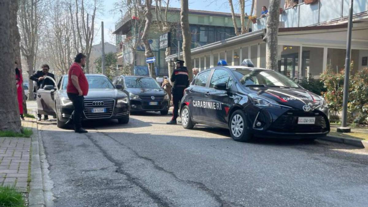 Famiglia con 6 minori sfrattata: tensioni a Ponente di Cesenatico