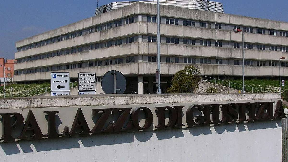 Ravenna, offese un deputato dopo il talk show. Assolto