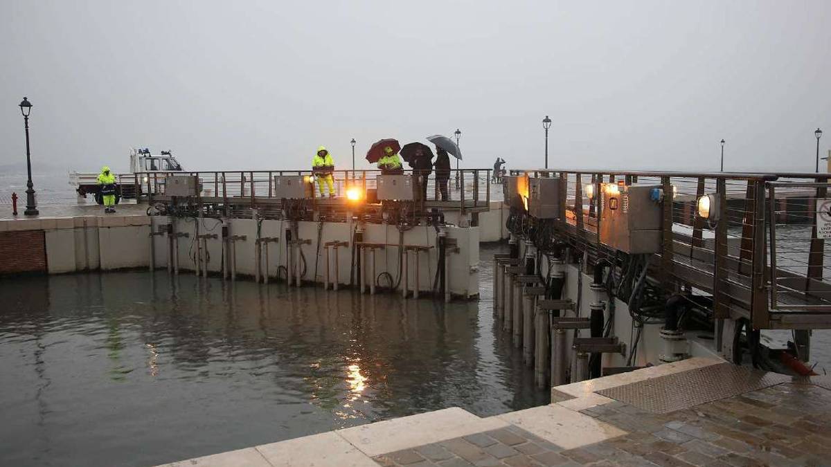 Cesenatico, bando per la gestione tecnica delle porte vinciane