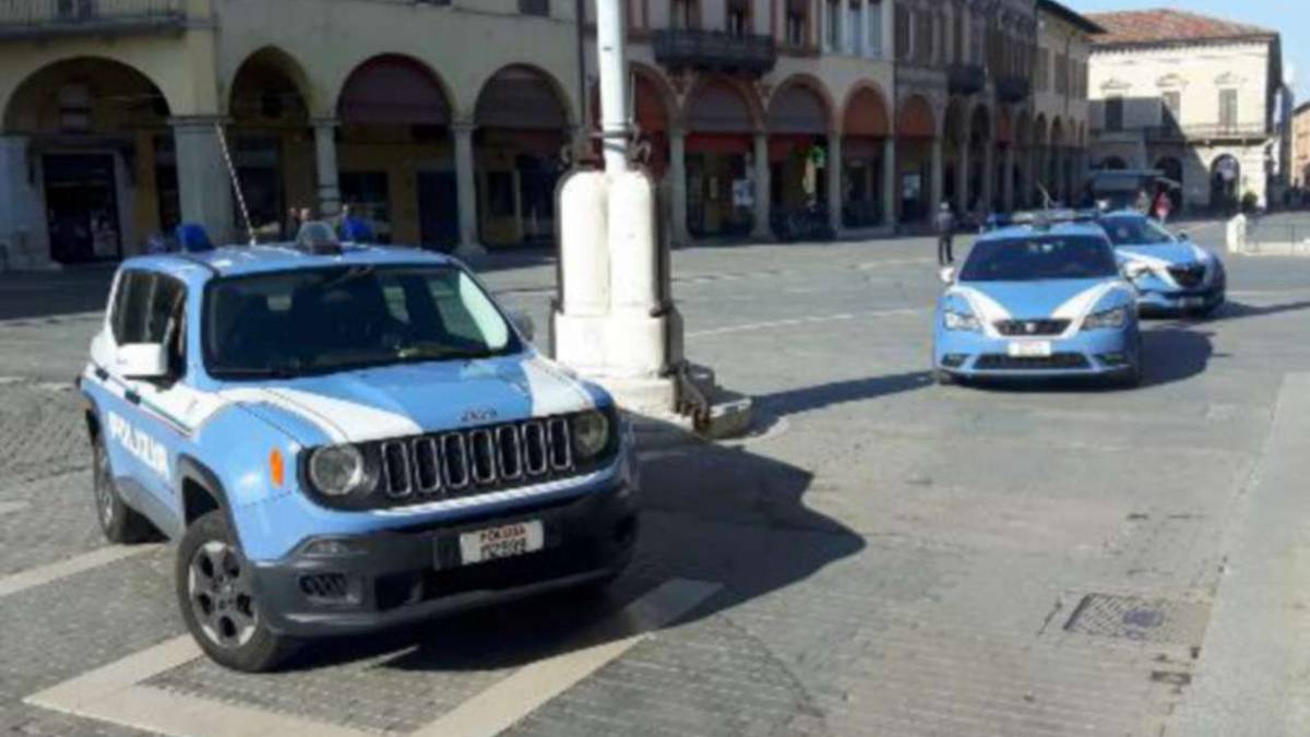 Stalking a Faenza: entra di notte in casa e aggredisce la ex