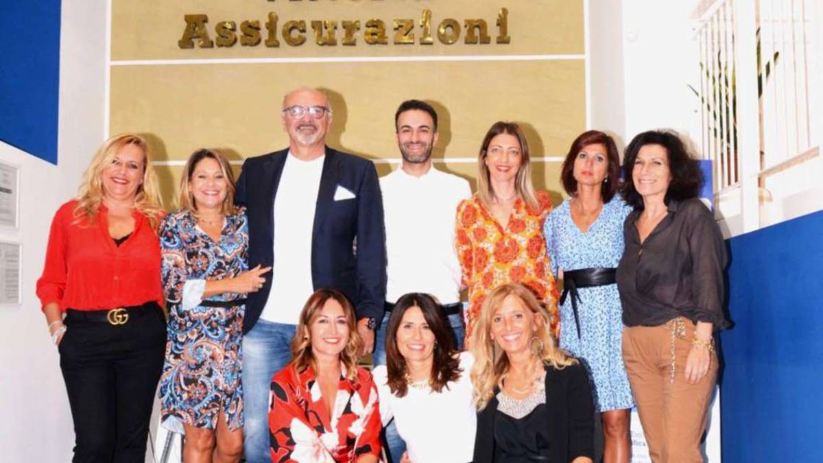 Cesena, il dono dell'assicurazione ai clienti alluvionati scoperti
