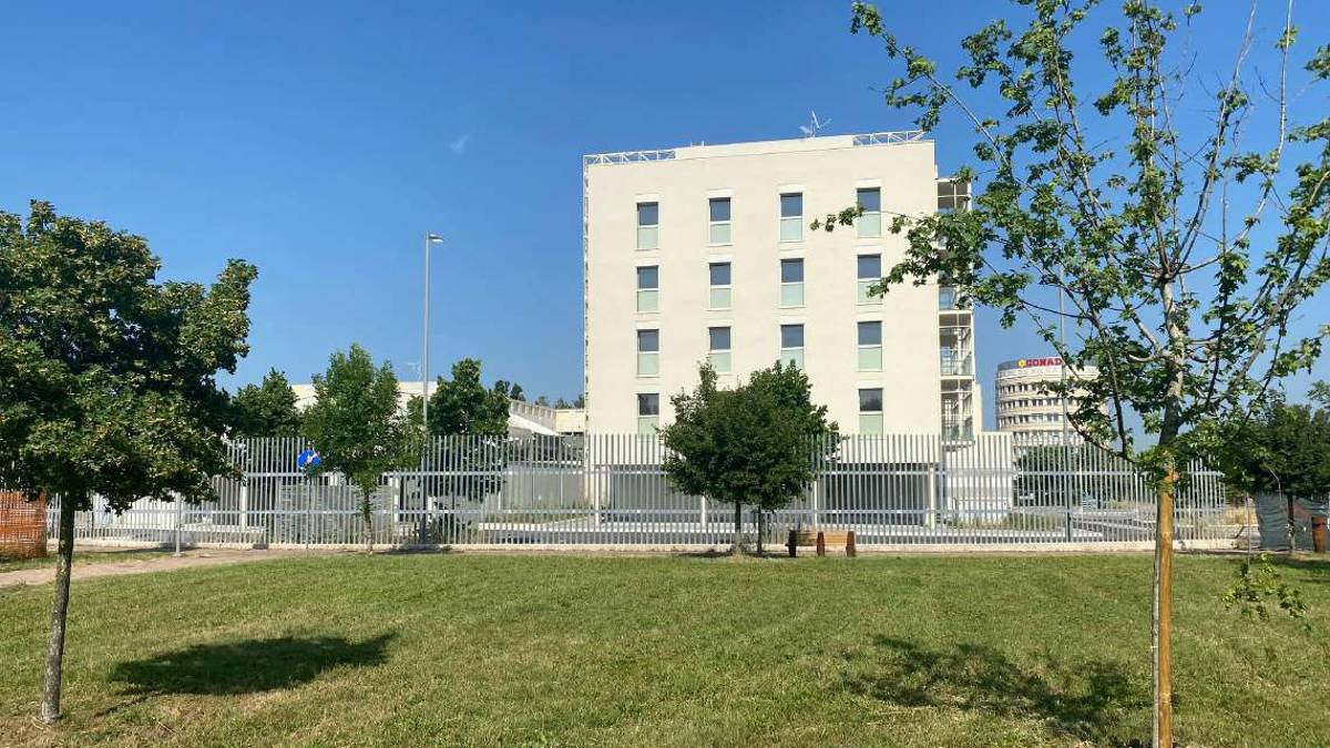 Cesena: recinzione più salata per la nuova caserma