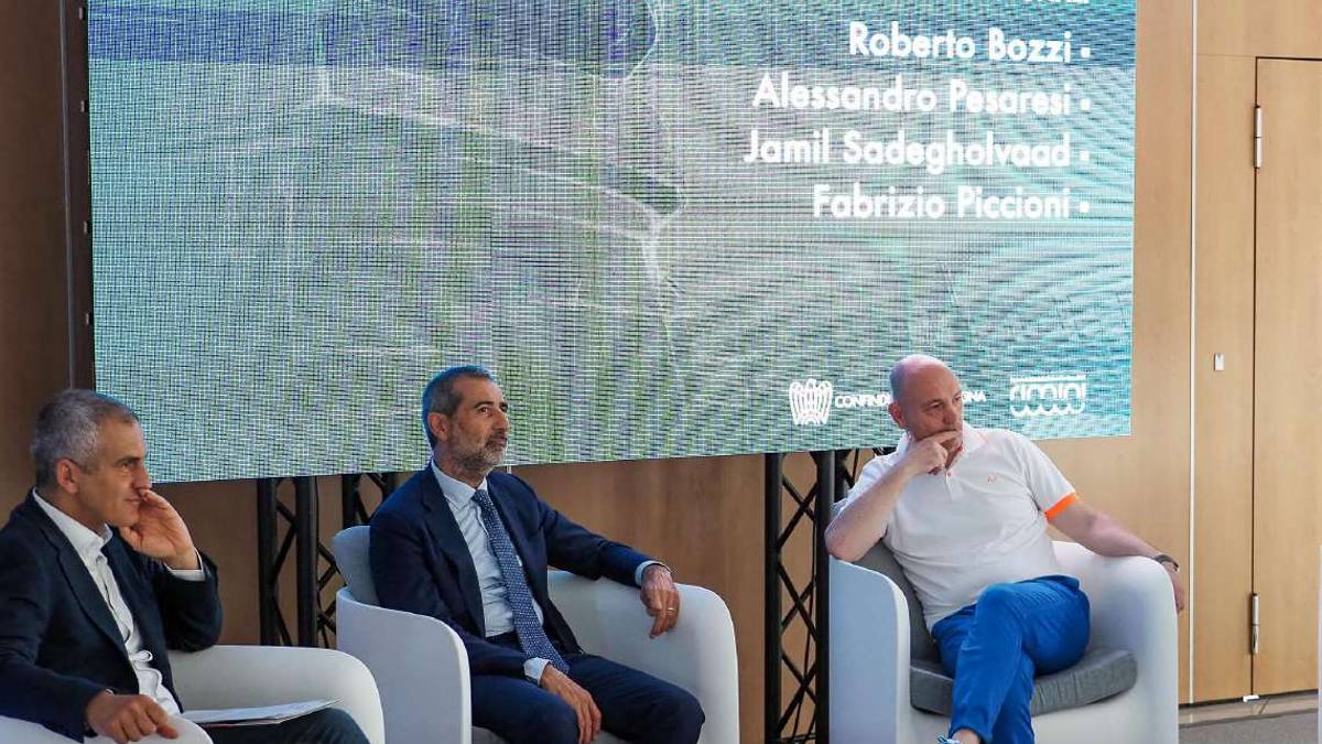 Turismo, il futuro passa da alberghi migliori e aeroporto