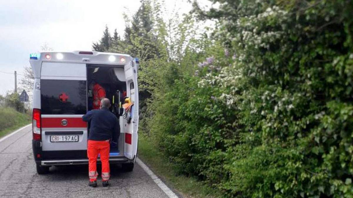 Cesena: coniugi feriti: caccia ad auto pirata