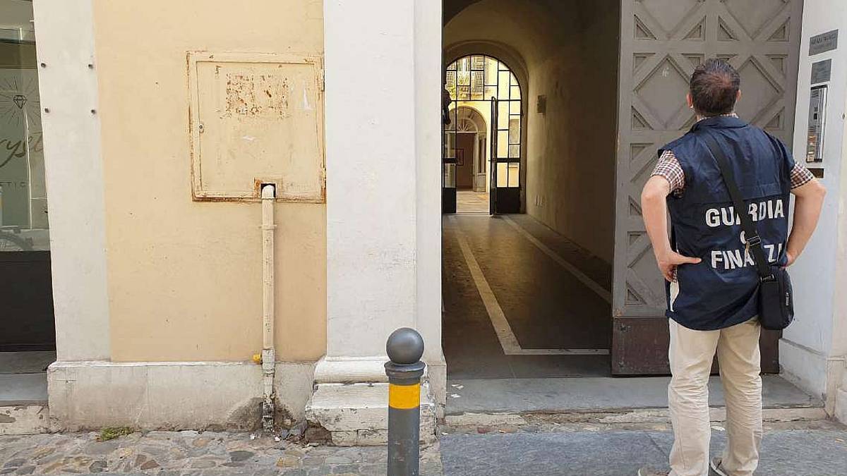Nuova indagine per bancarotta su broker di Lugo