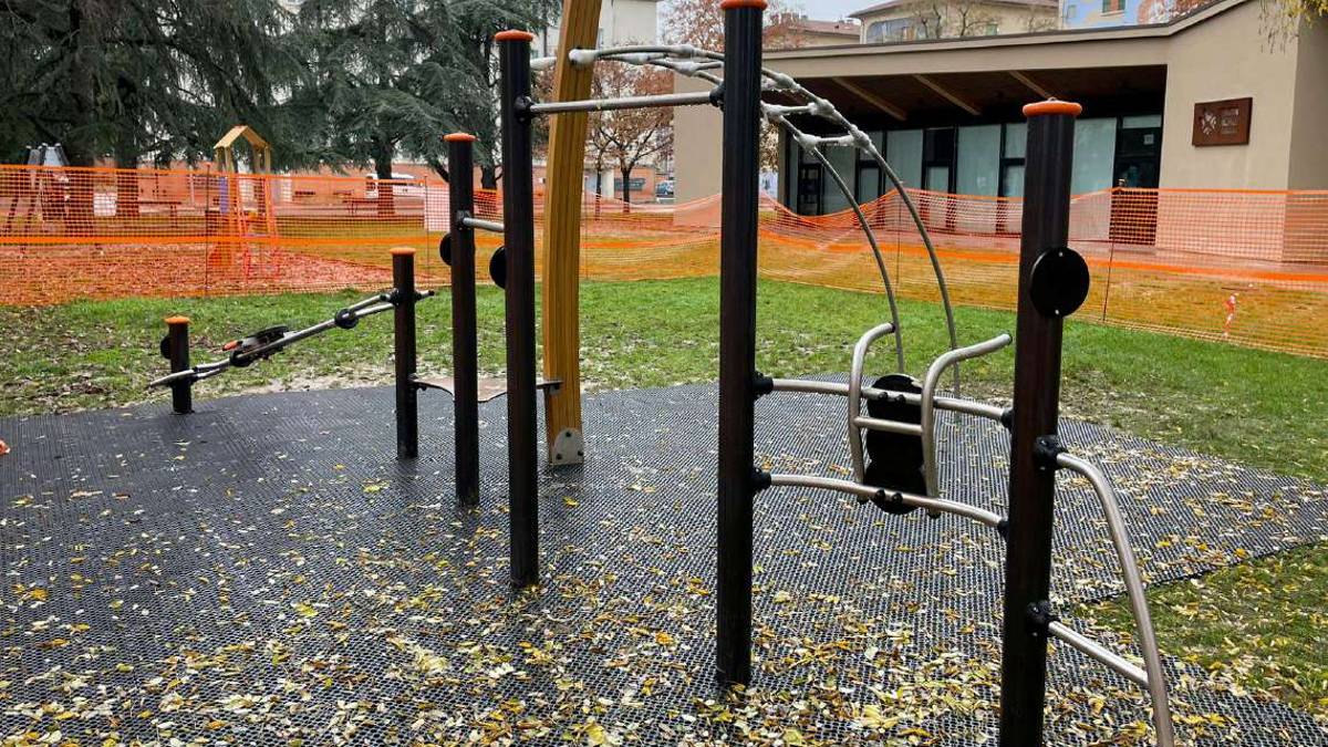 Imola, una nuova area fitness nel parco del centro Giovannini