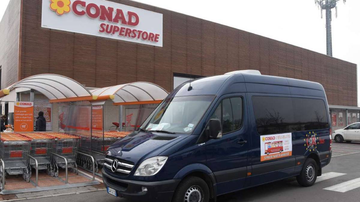 Forlì, vi portiamo noi gratis a fare la spesa: l'idea del socio Conad per Villafranca