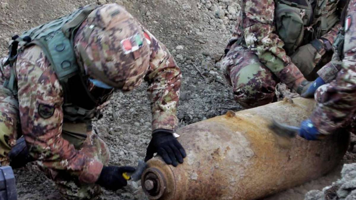 Rimini, c'è una bomba da mortaio da rimuovere