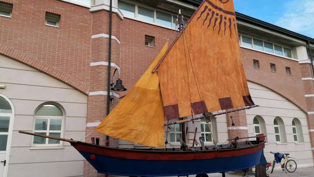 Cesenatico, la battana Vanessa protagonista in un film