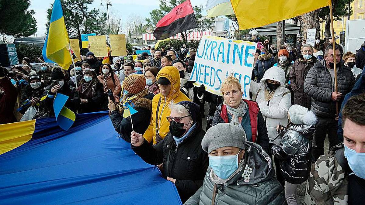 Ucraina, sabato fiaccolata per la pace a Rimini
