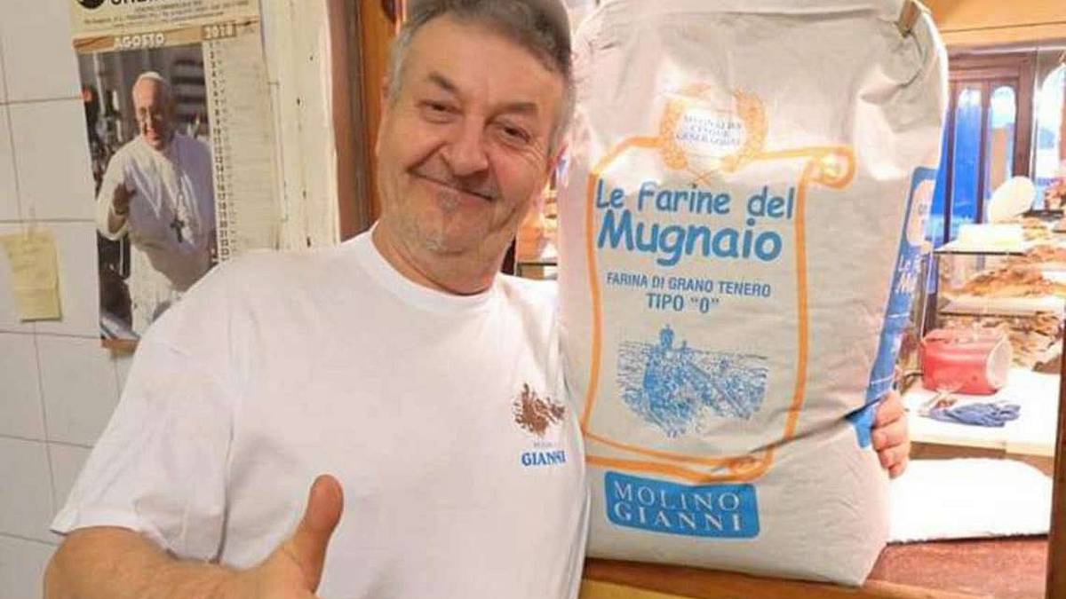 Cattolica, il fornaio: «In pensione dopo 500 milioni di panini»