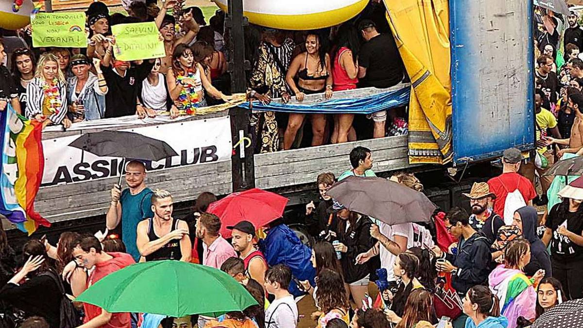 Torna il Rimini summer pride nel segno della Carrà