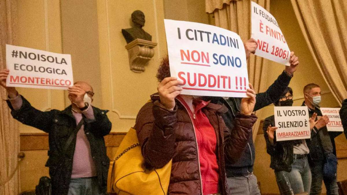 Imola, su Montericco scoppia la protesta in Consiglio