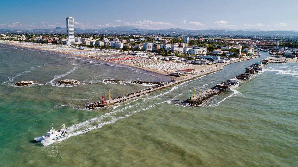 Cesenatico, Croce Rossa e Soccorso Sub fanno squadra con la Protezione Civile