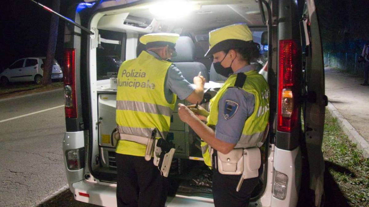 Droga e alcol: al volante sballata con a bordo il figlio di 3 anni