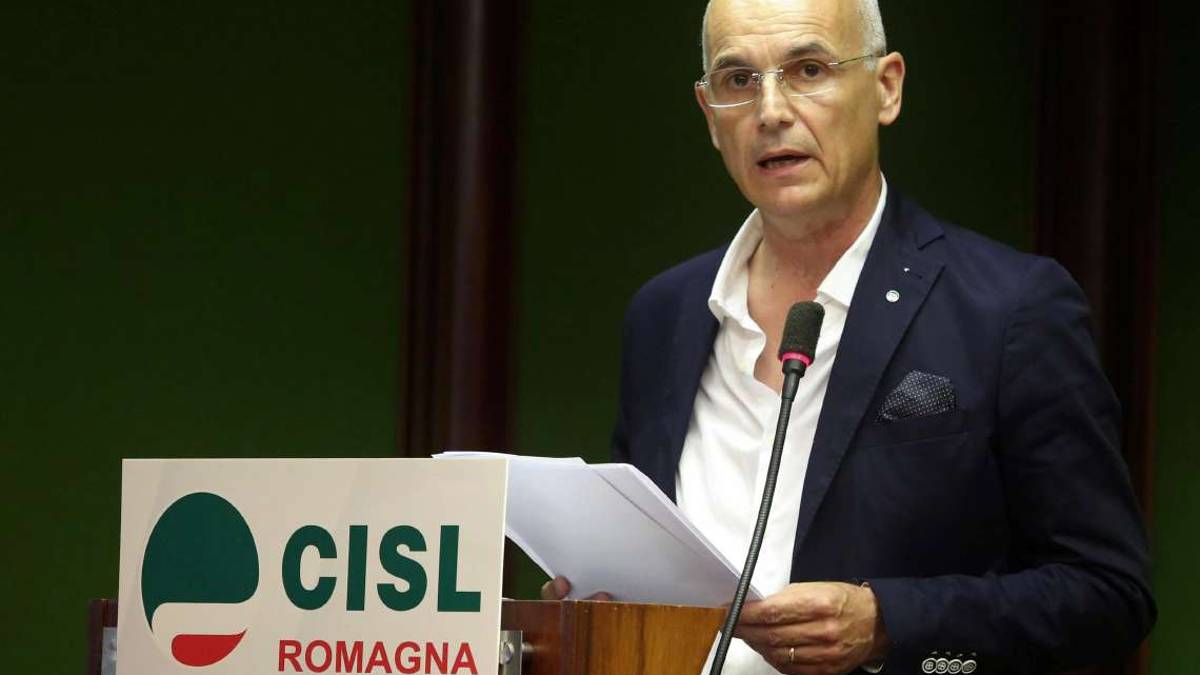 Aumentano i posti di lavoro: ma è sos per donne e precariato