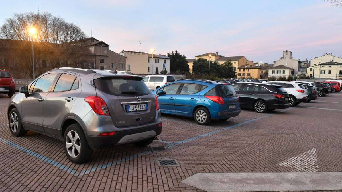 Forlì. Torna il parcheggio sulla barcaccia
