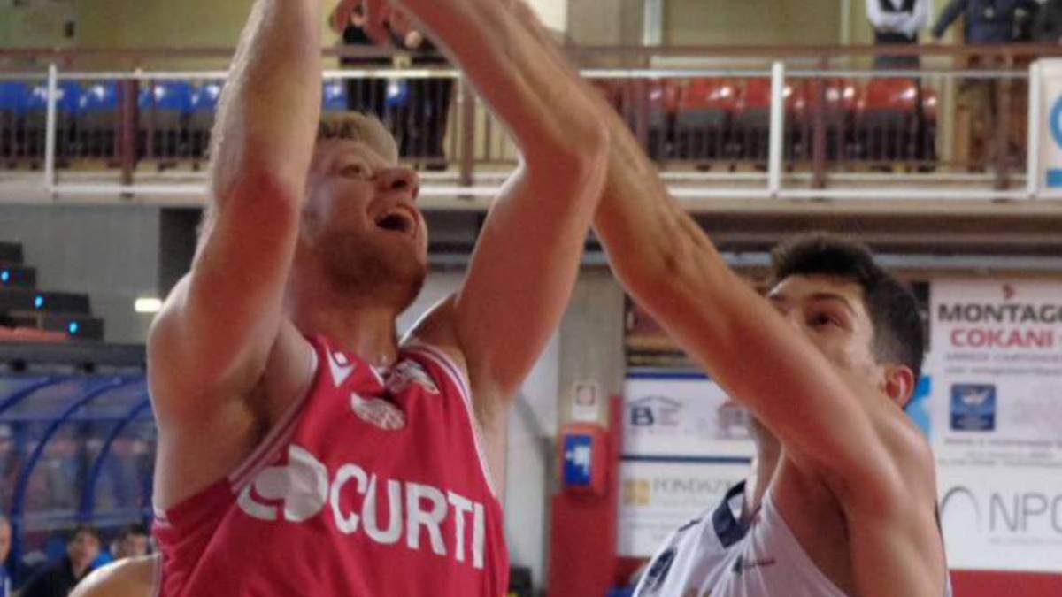 Basket B, Trapani: Andrea Costa, basta facce tristi