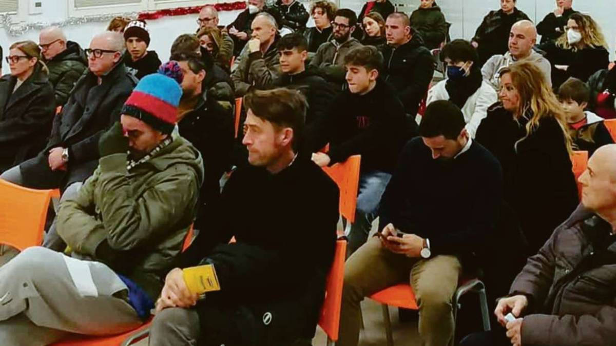 Cesena, centro sportivo: raccolta firme per non venderlo